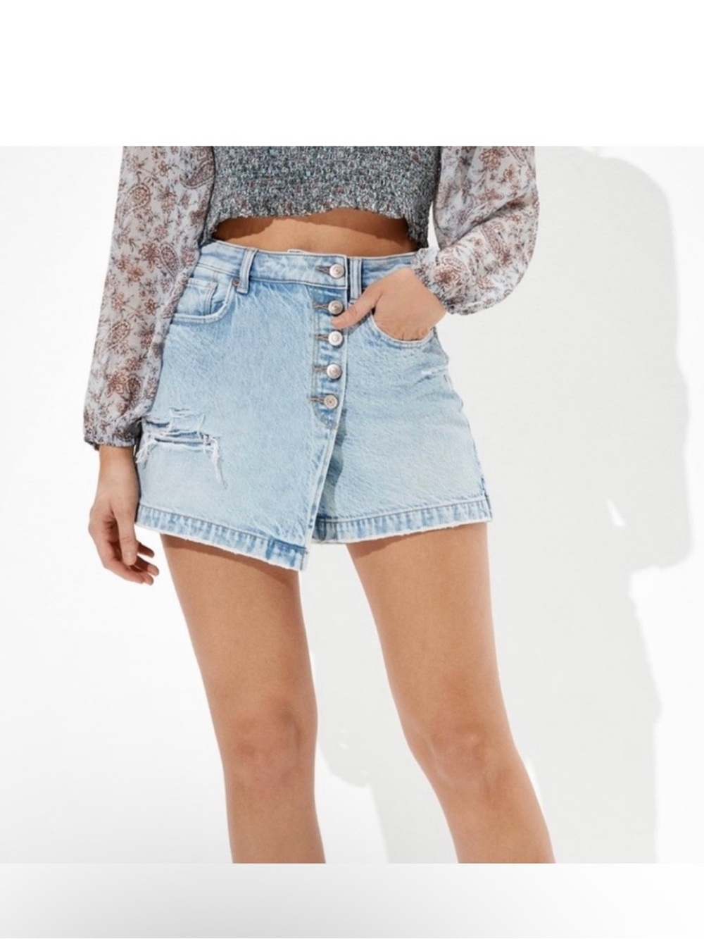 American Eagle Outfitters Light Blue Button-Front Denim Shorts
